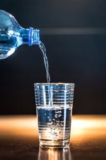 【破水和漏尿怎么区分味道和颜色怎么判断】 【破水和漏尿怎么区分味道和颜色怎么判断】